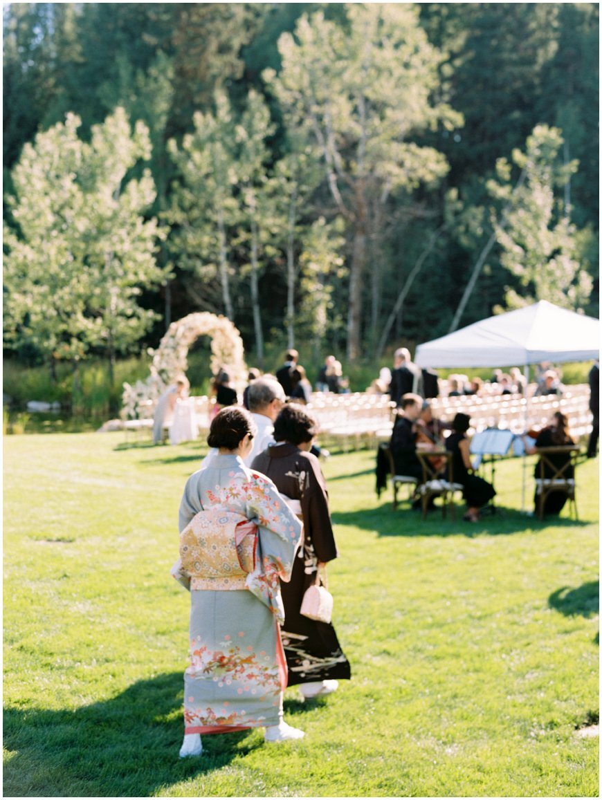  ©Jeremiah & Rachel Photographywww.jeremiahandrachel.comJeremiah and Rachel Photography | Whitefish, Montana | Fine Art Film Wedding Photography 