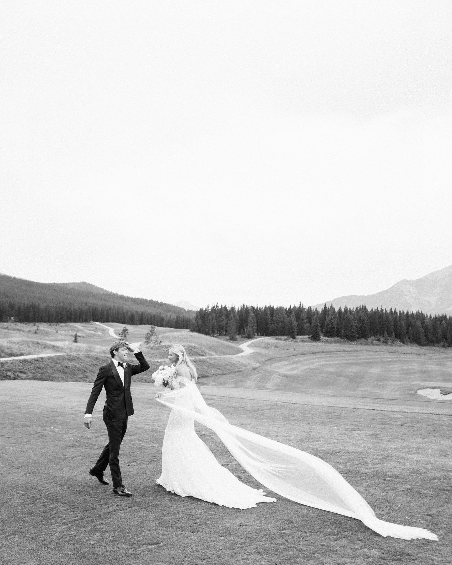 That &ldquo;you are married&rdquo; moment. It&rsquo;s crazy, I&rsquo;ve been doing this for a long time, but this kind of image always make me smile, you can&rsquo;t pose it, ask for it, or make it a trend. We are coming out of our slow season, I&rsq