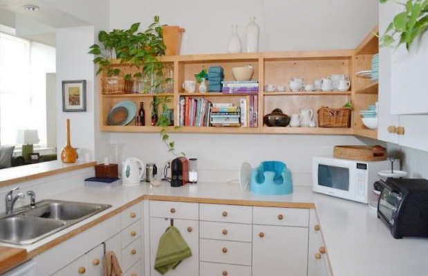 Condo301_Kitchen_Sidewall.jpg