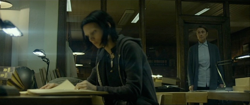 Dragon Tattoo-01:46:32.jpg