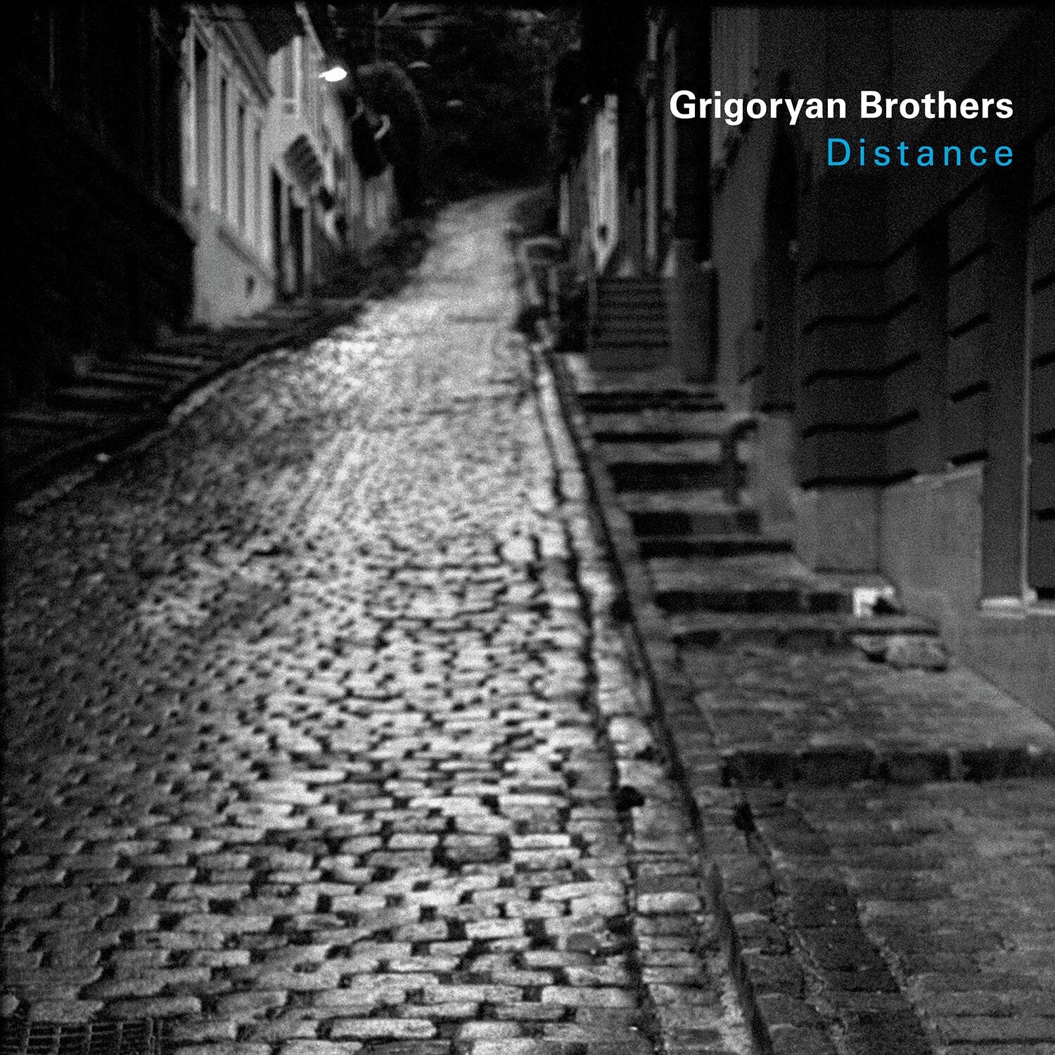 481 7028 Grigoryan Brothers - Distance  iTunes.jpg