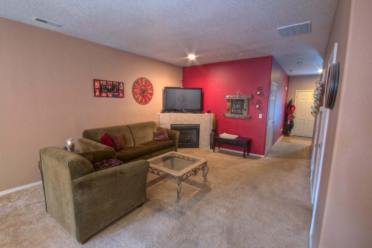 Living room of a house for sale in Gresham, Oregon