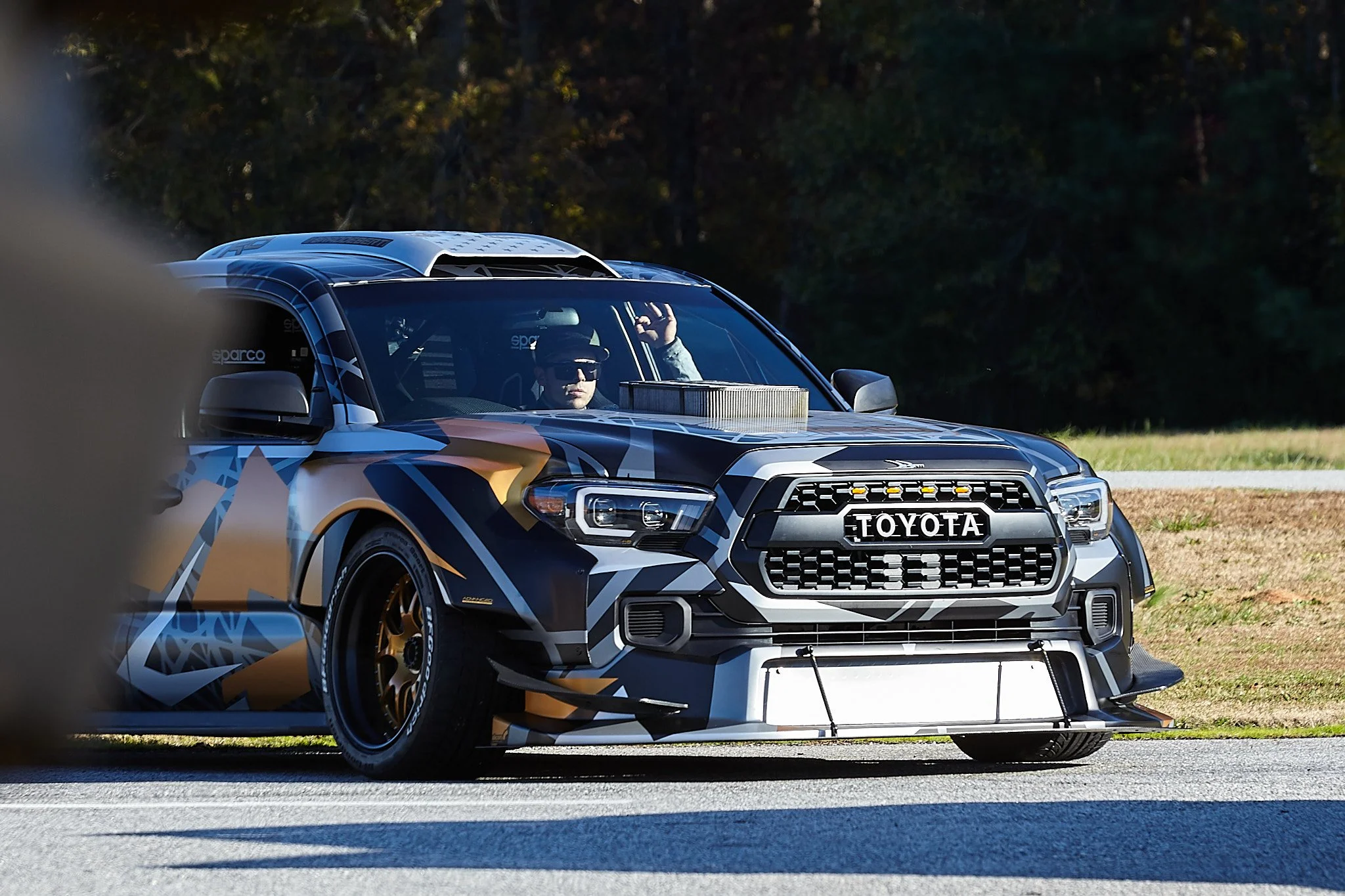 20191119_DeBerti_BTS_DME_ 13.jpg