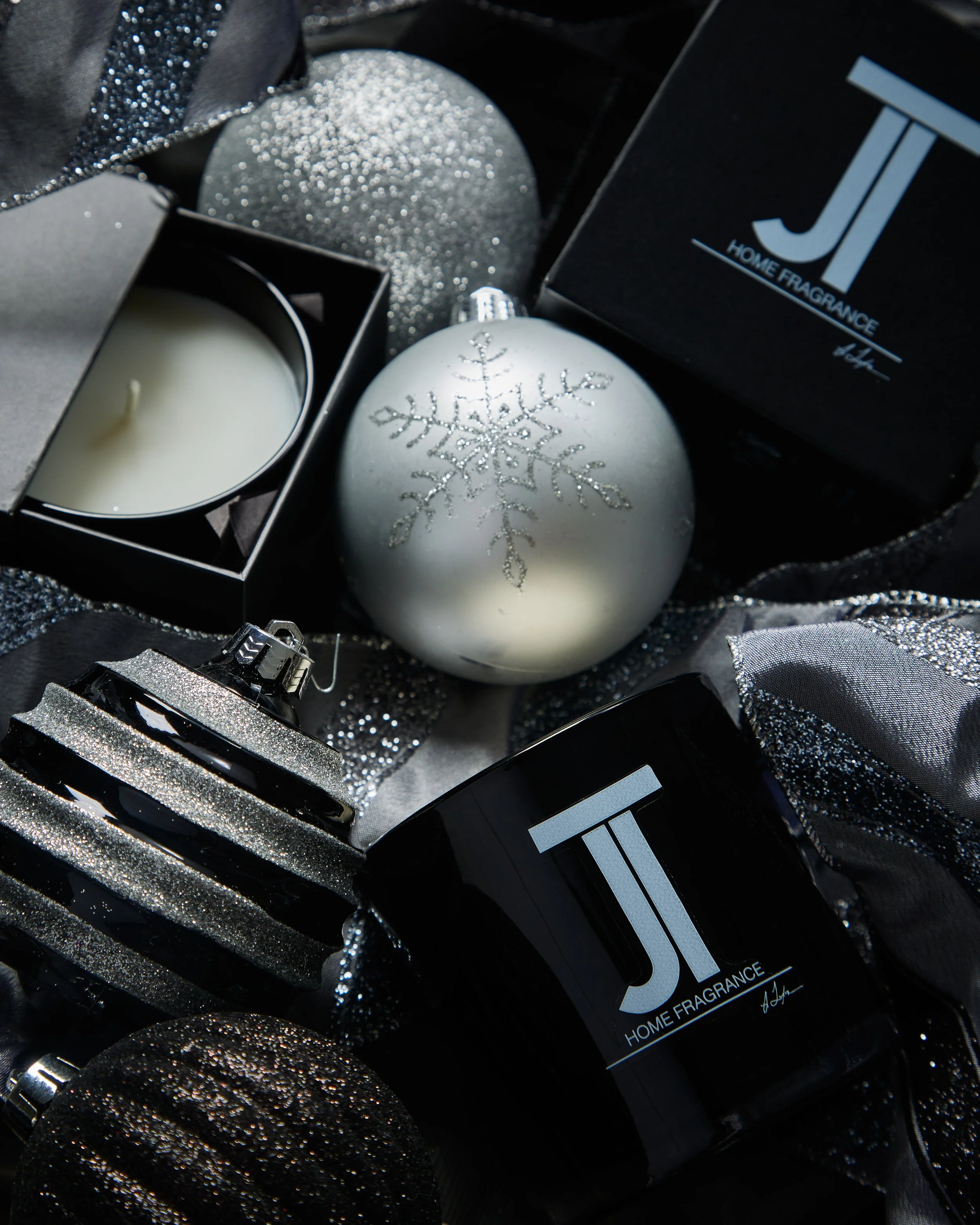 20211130_JTFragrance_DME_0146-Recovered.jpg