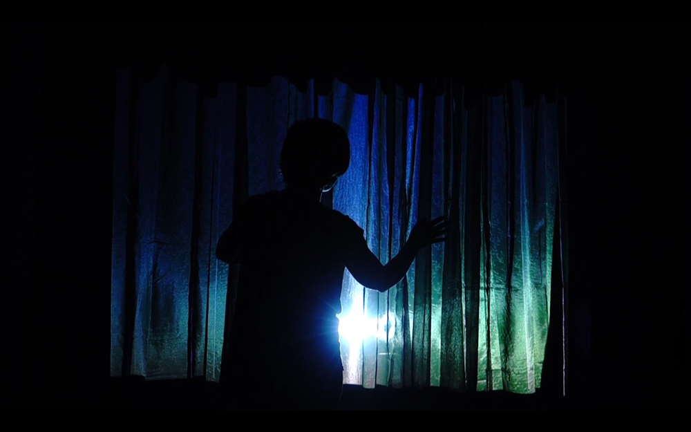 Rachael Ireland & Taryn Raffan suborbital (still) 2015, moving image, projection and sound