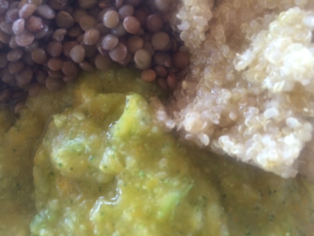 Potage di verdure, quinoa, lenticchie di Colfiorito