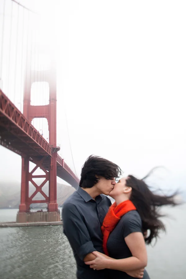 Jessica & Ryan | Fort Point Engagement Session