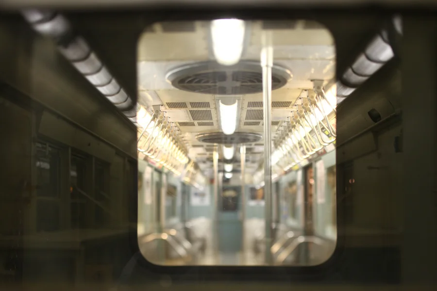 New York | Looking Through.