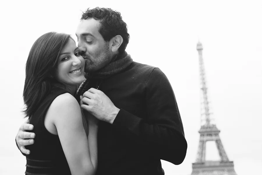 Eiffel Tower Portrait Photographer | love