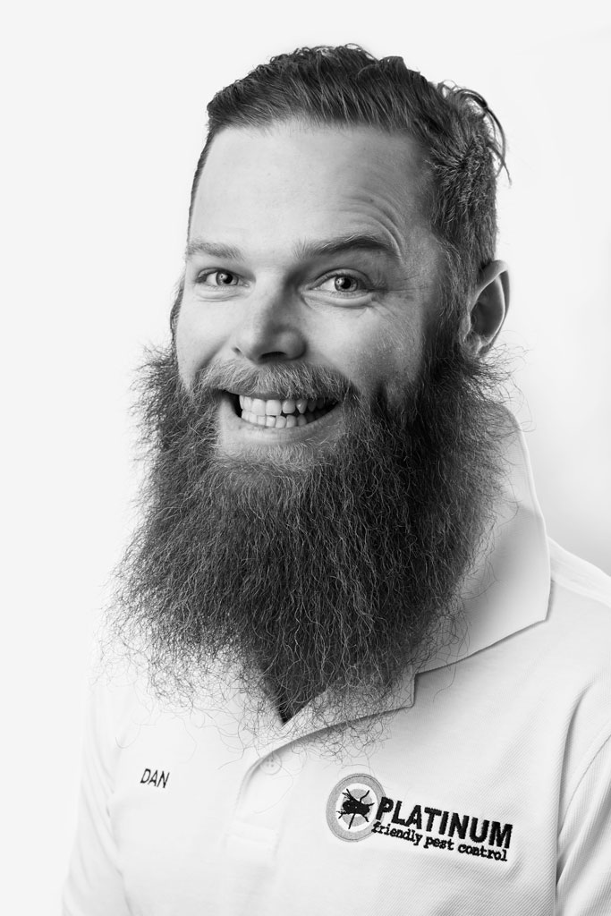 AAC007---Ban-Bot-Hair-Headshot1402-bw-small.jpg