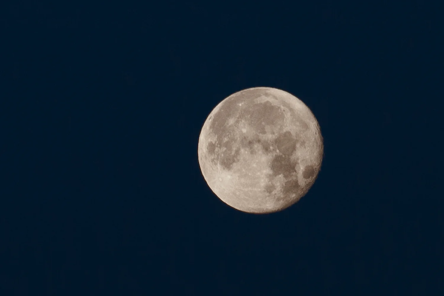 NO20151127C01.jpg