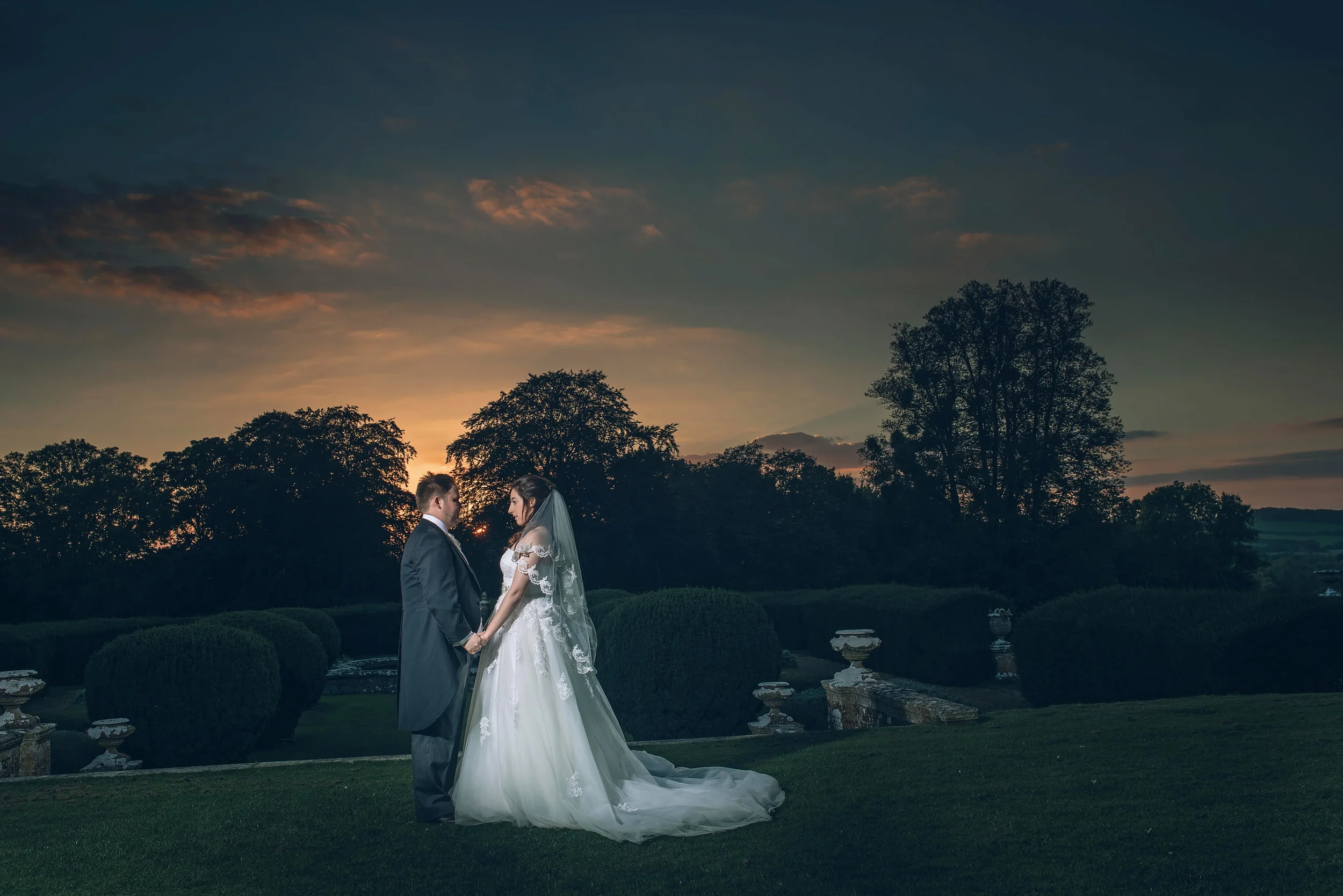 Tom and Hayley - Trafalgar Park