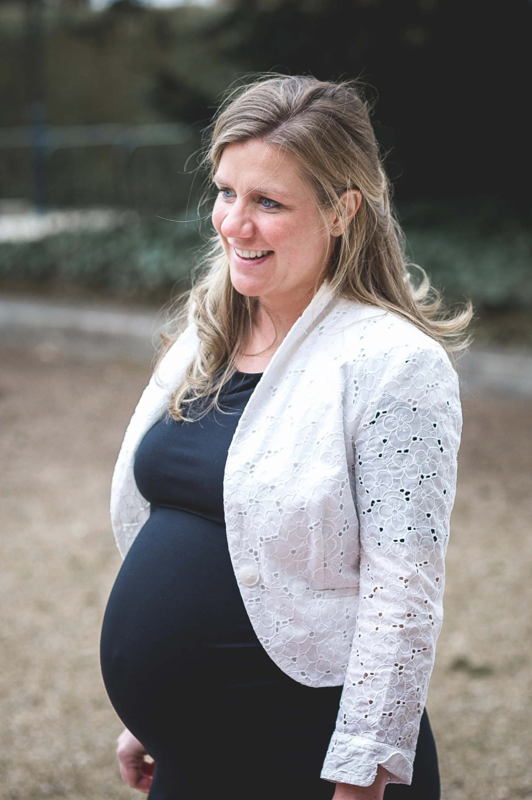 Salisbury Registry Office wedding with Louise and james