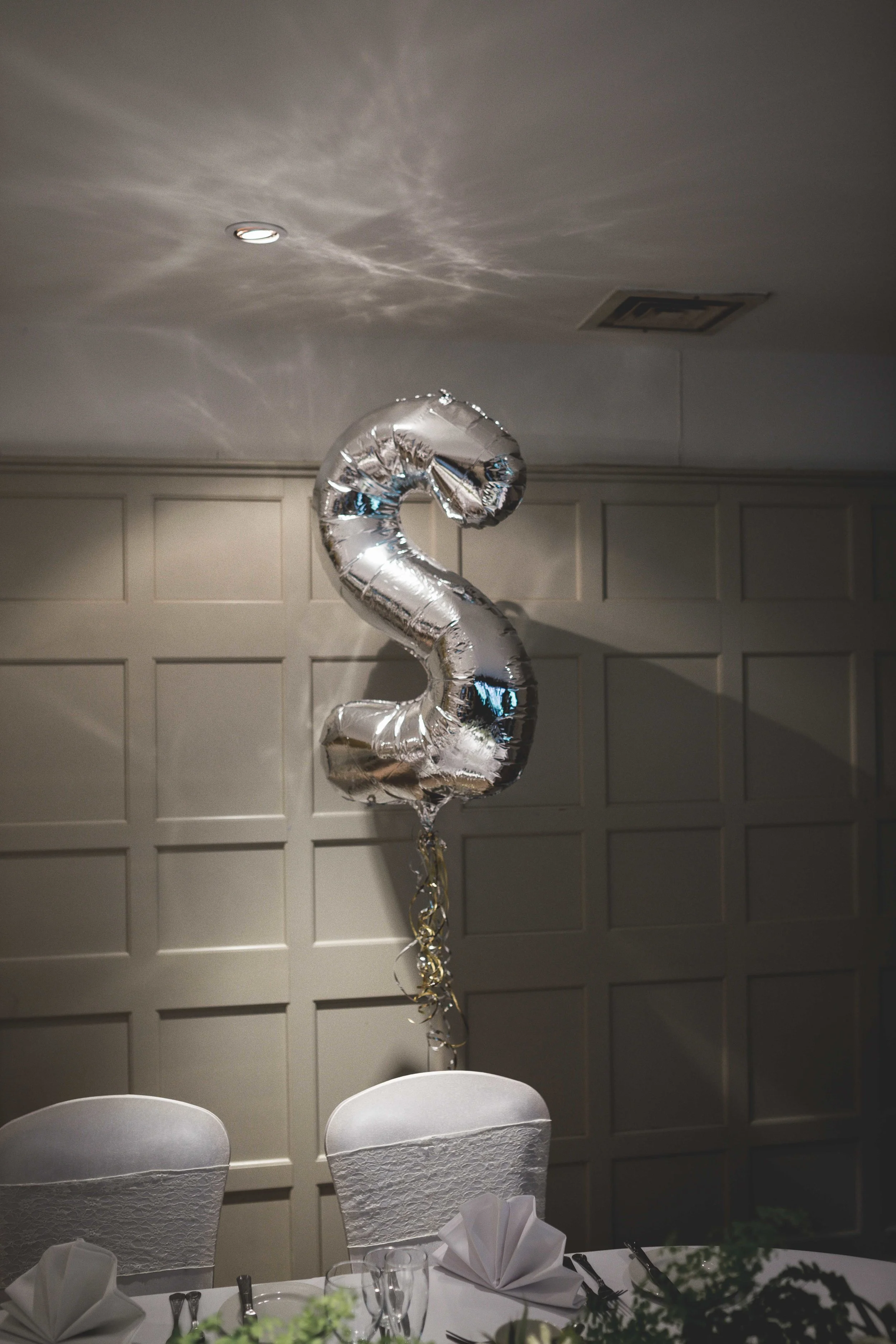 Salisbury Registry Office wedding with Louise and james