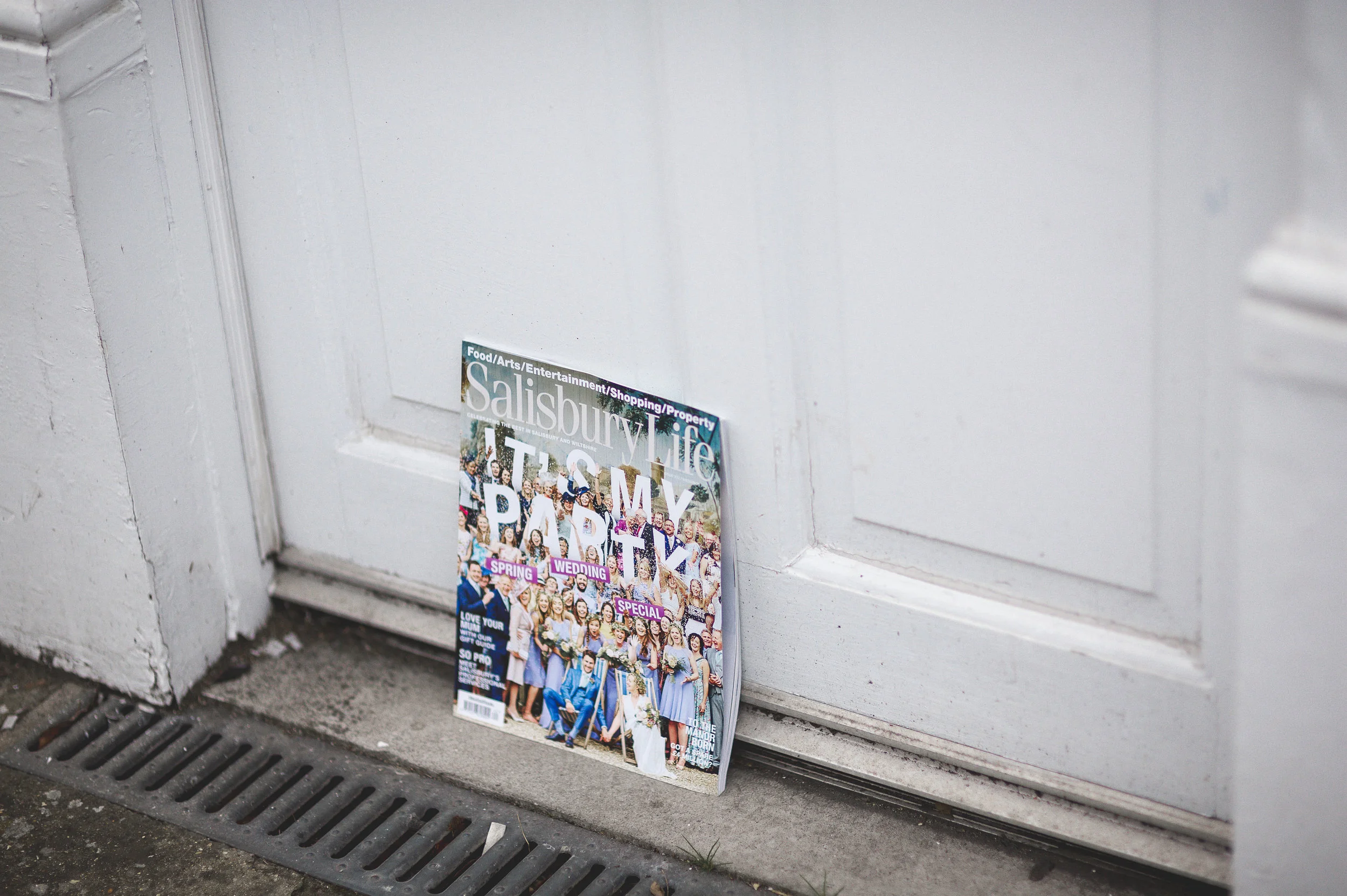 Salisbury Registry Office wedding with Louise and james