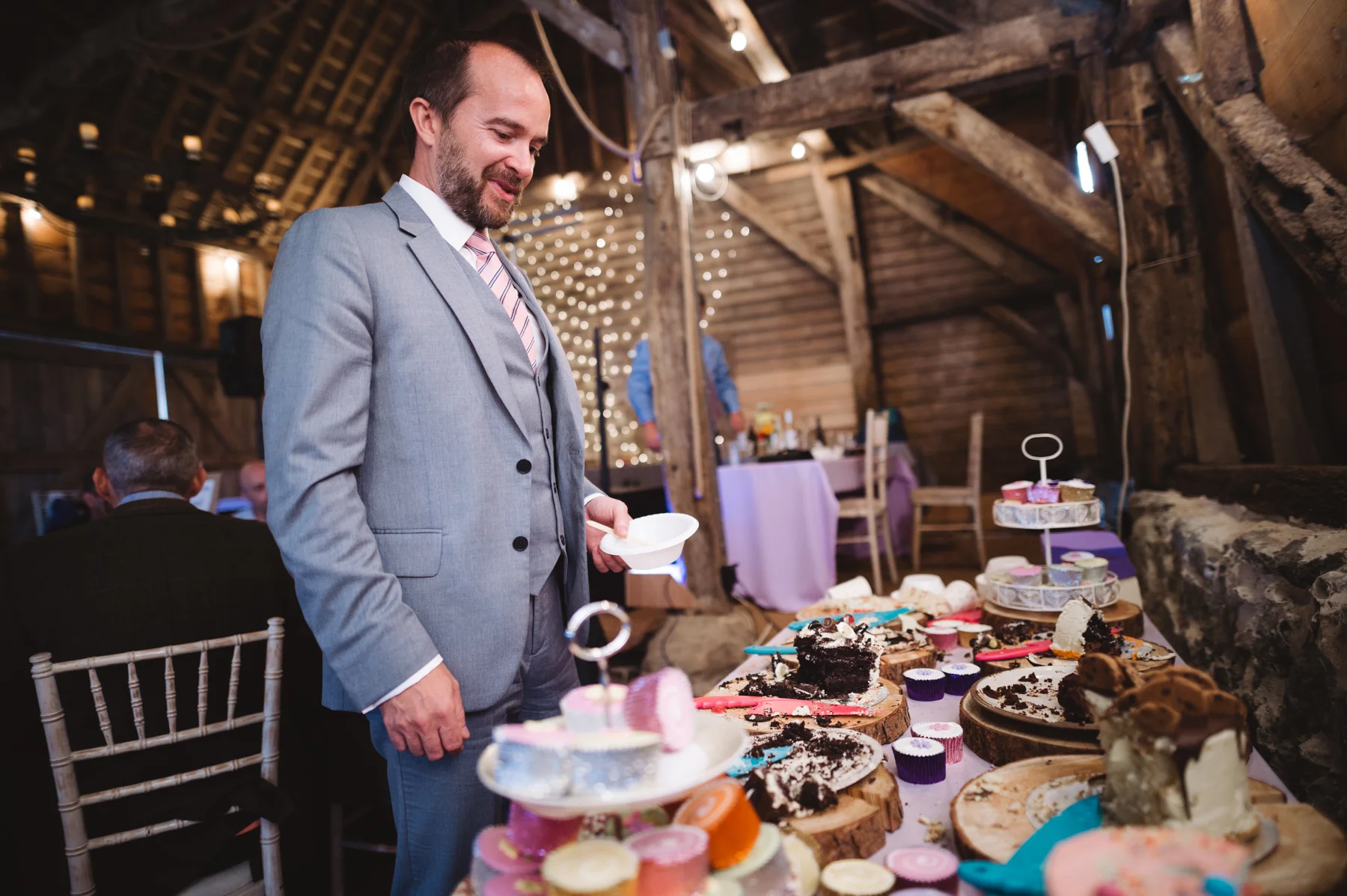 Bowerchalke Barn Salisbury Wedding photographer (148 of 214).jpg