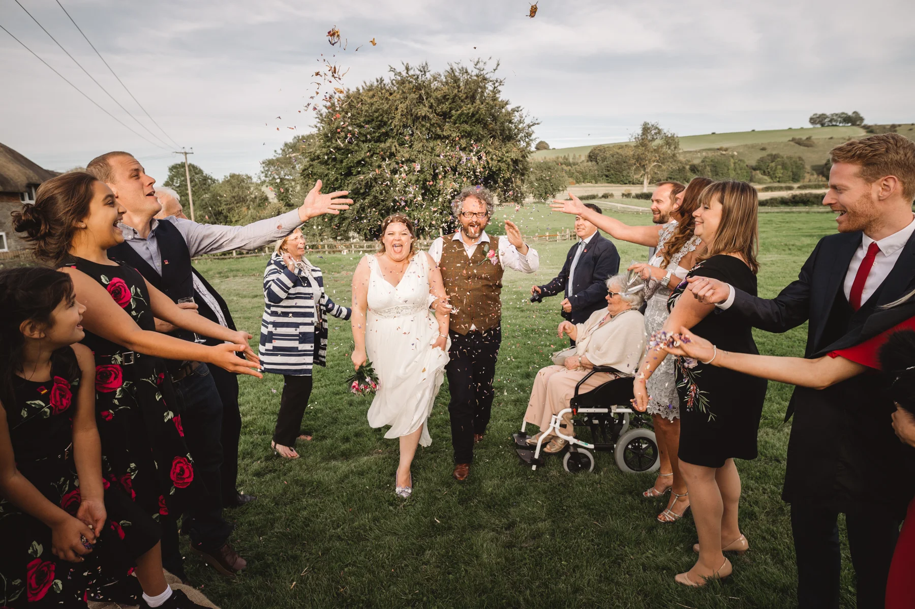 Bowerchalke Barn Salisbury Wedding photographer (155 of 214).jpg