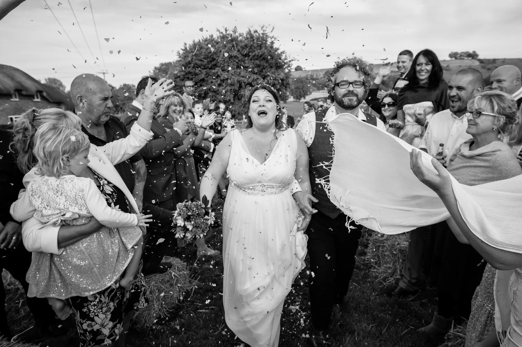 Bowerchalke Barn Salisbury Wedding photographer (159 of 214).jpg