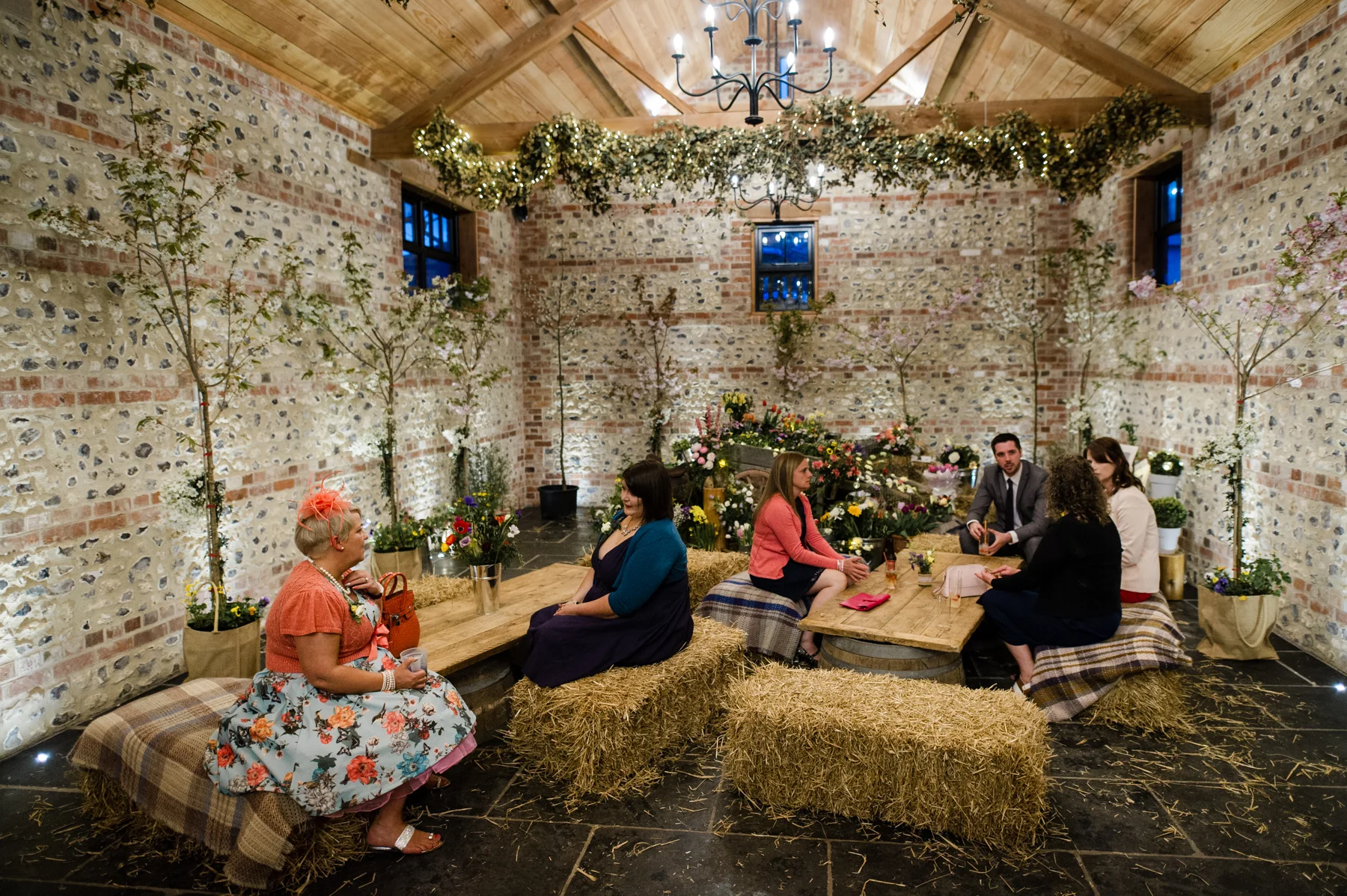 The Gathering Barn (190 of 193).jpg
