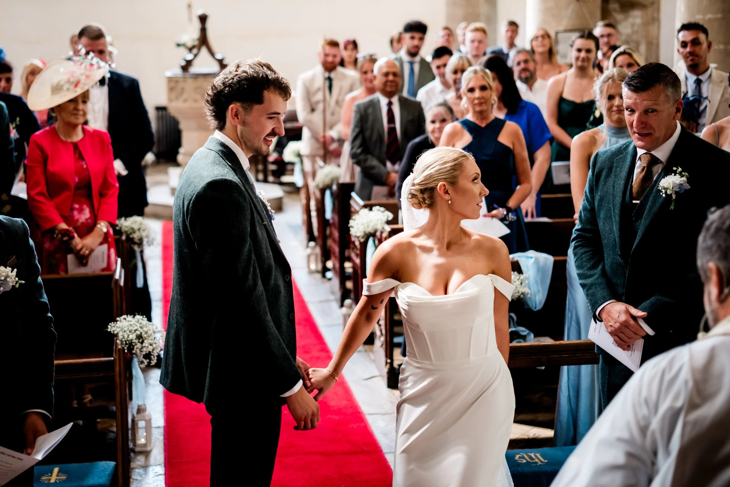 Wellington Barn weddings41.jpg