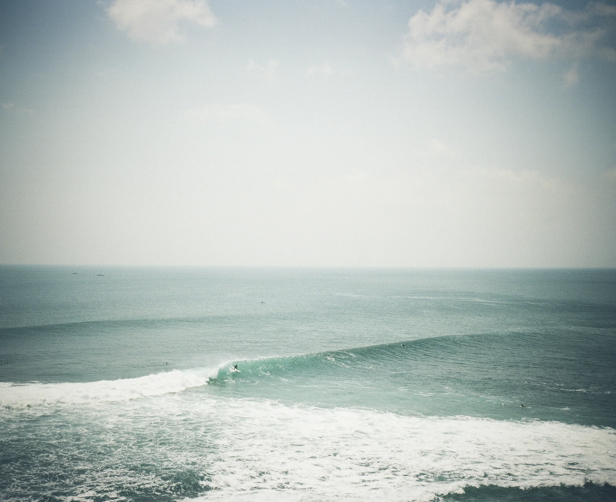 Uluwatu_Surfer_larger.jpg
