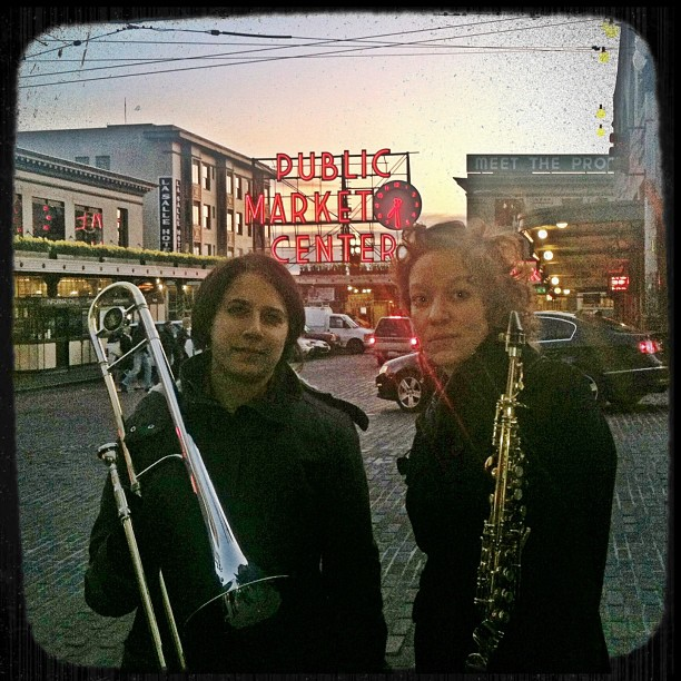The Syrinx Effect, with Naomi Siegel (left) and Kate Olson (right).