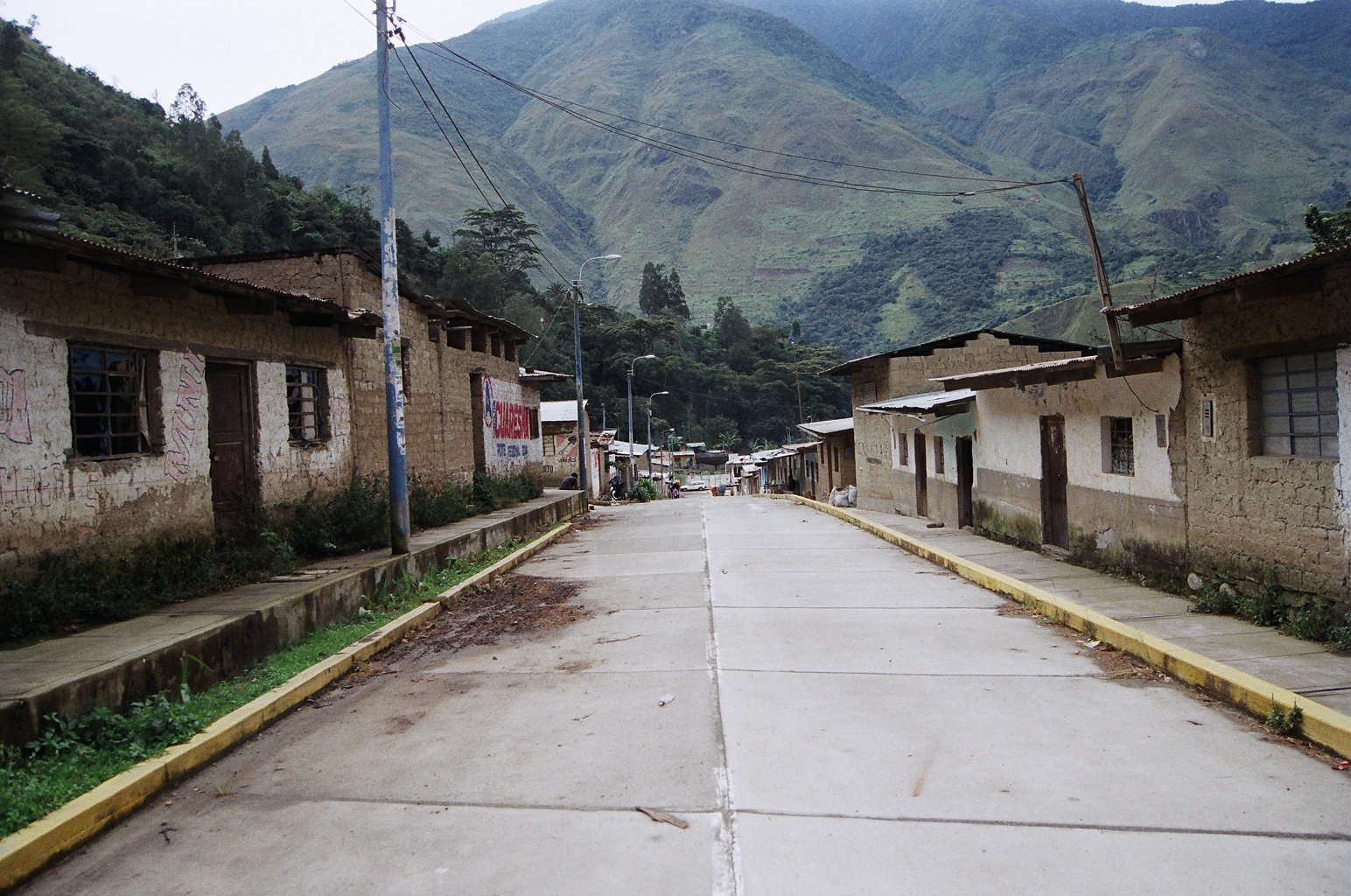   Santa Teresa, Peru. &nbsp;35mm film, 2014. 