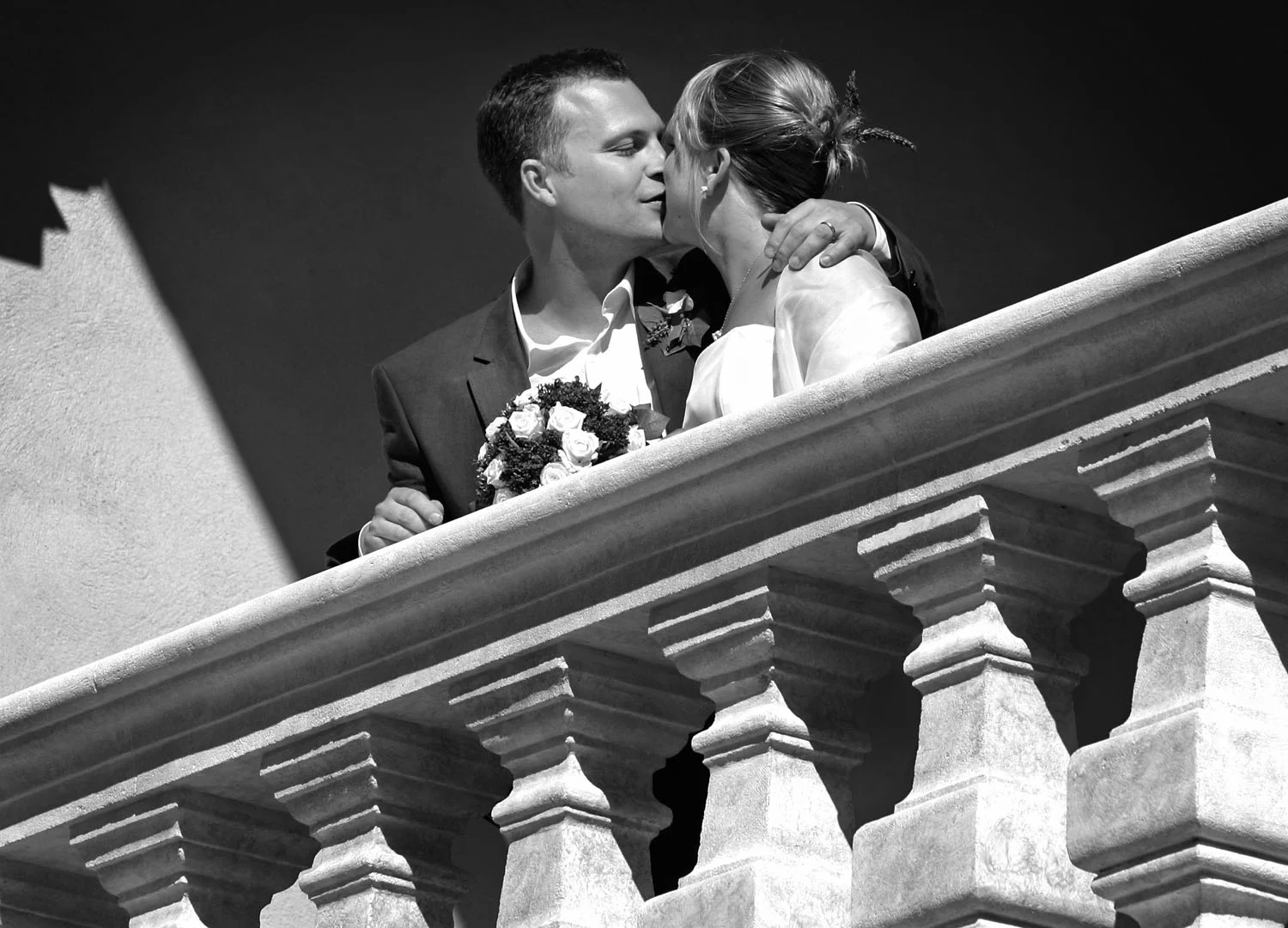 Wedding Kiss