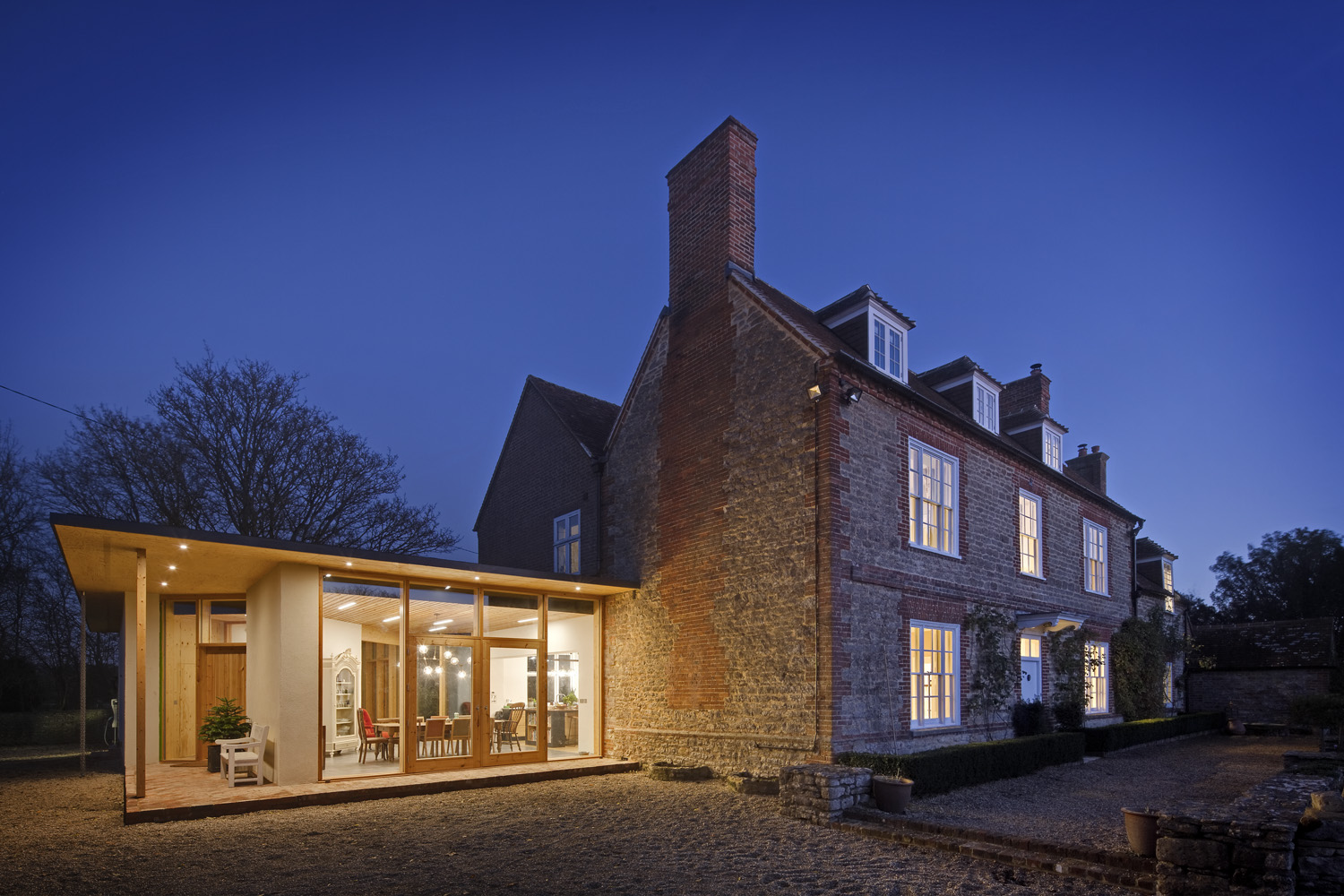  The new extension and barn conversion at Manor Farm, Boars Hill, Oxford, by Transition by Design. 