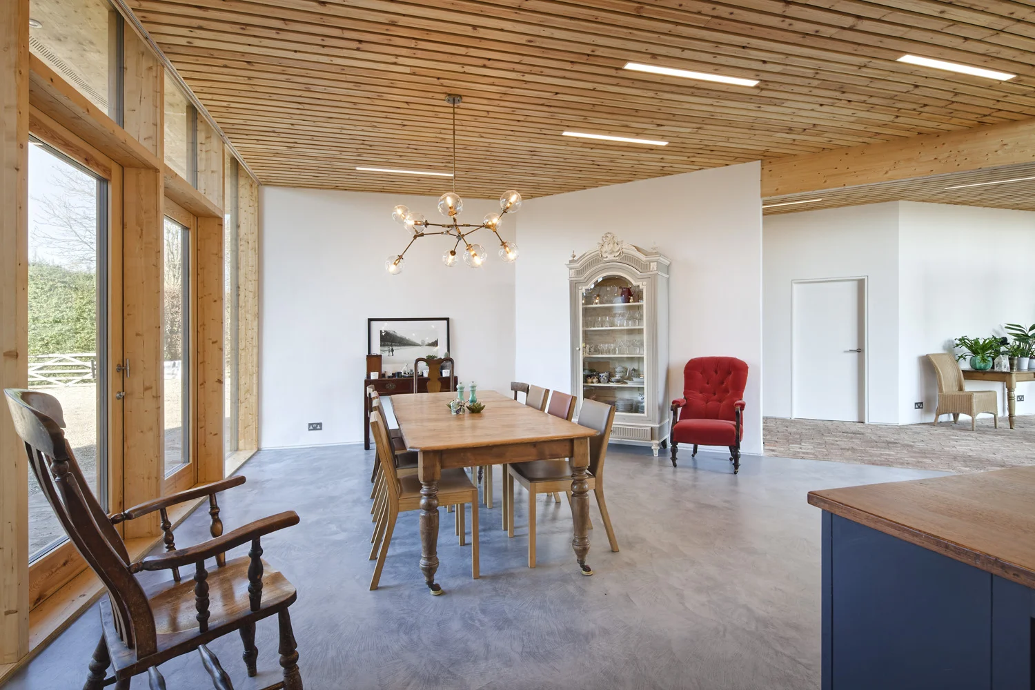 The new extension and barn conversion at Manor Farm, Boars Hill, Oxford, by Transition by Design.
