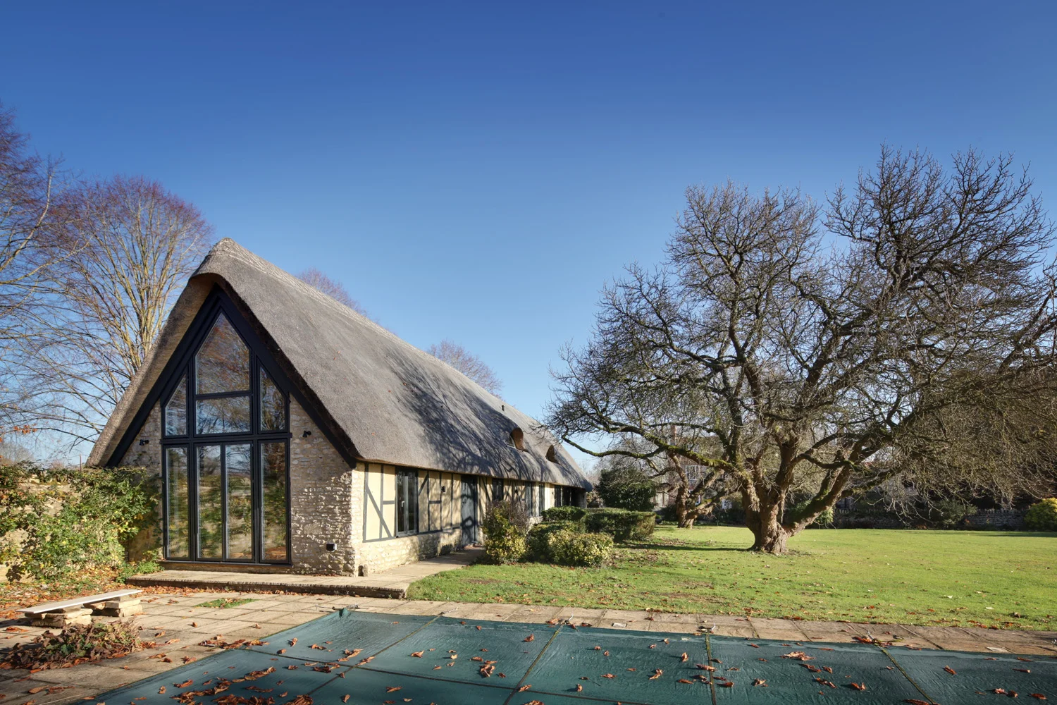  The new extension and barn conversion at Manor Farm, Boars Hill, Oxford, by Transition by Design. 