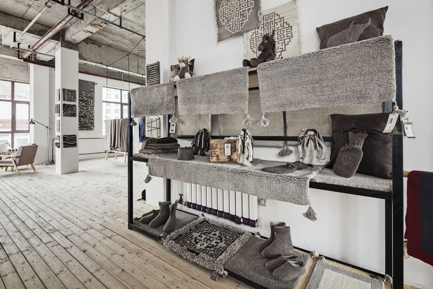 Norlha carpet atelier showroom, Labrang, Amdo, Tibet