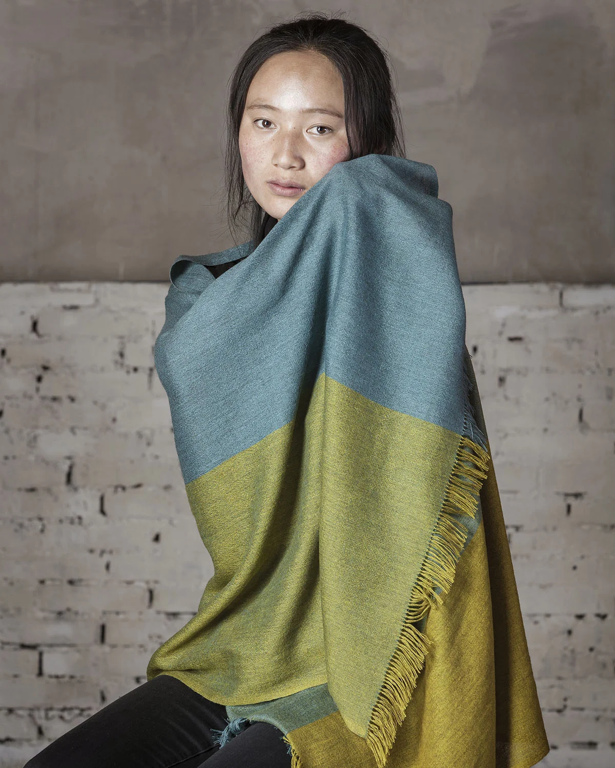 Pema Ta modelling shawls, Norlha Factory, Ritoma, Amdo, Tibet