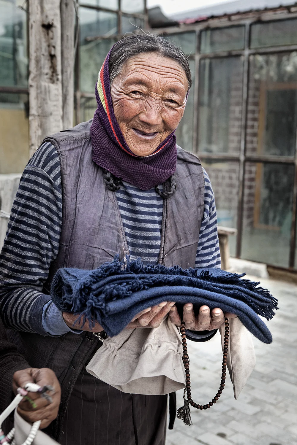 Happy Sagadawa! Everyone over 80 years old in Ritoma is gifted a new shawl. Norlha atelier, Ritoma, Amdo, Tibet