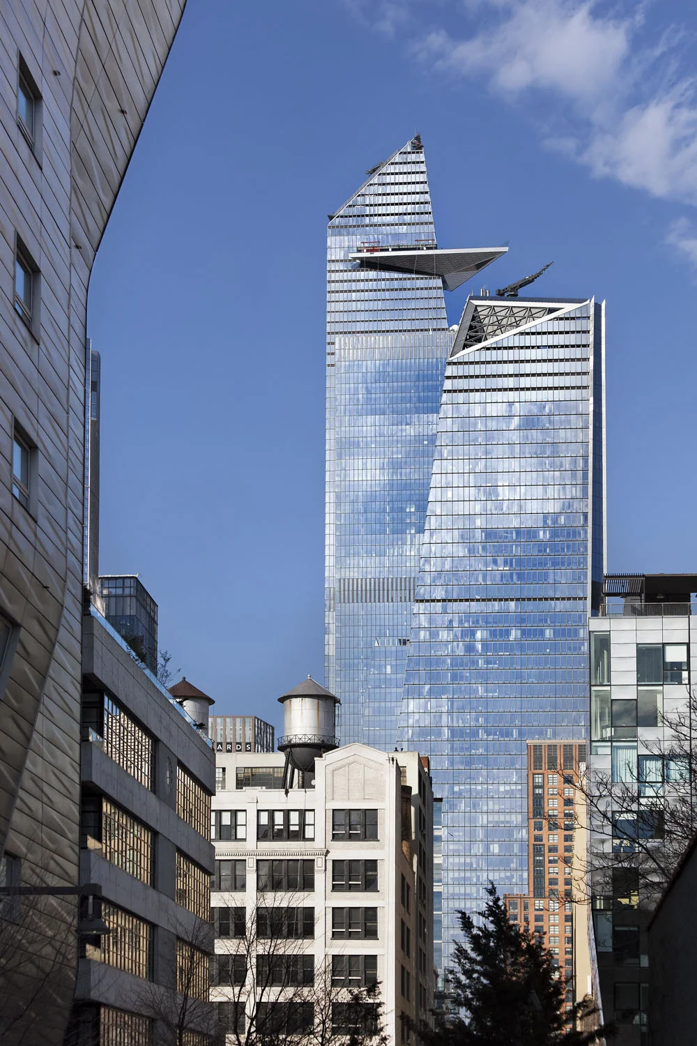 Kohn Pedersen Fox - KPF's new Manhattan development, Hudson Yards. Shot from and around the High Line, Manhattan, New York City, USA.