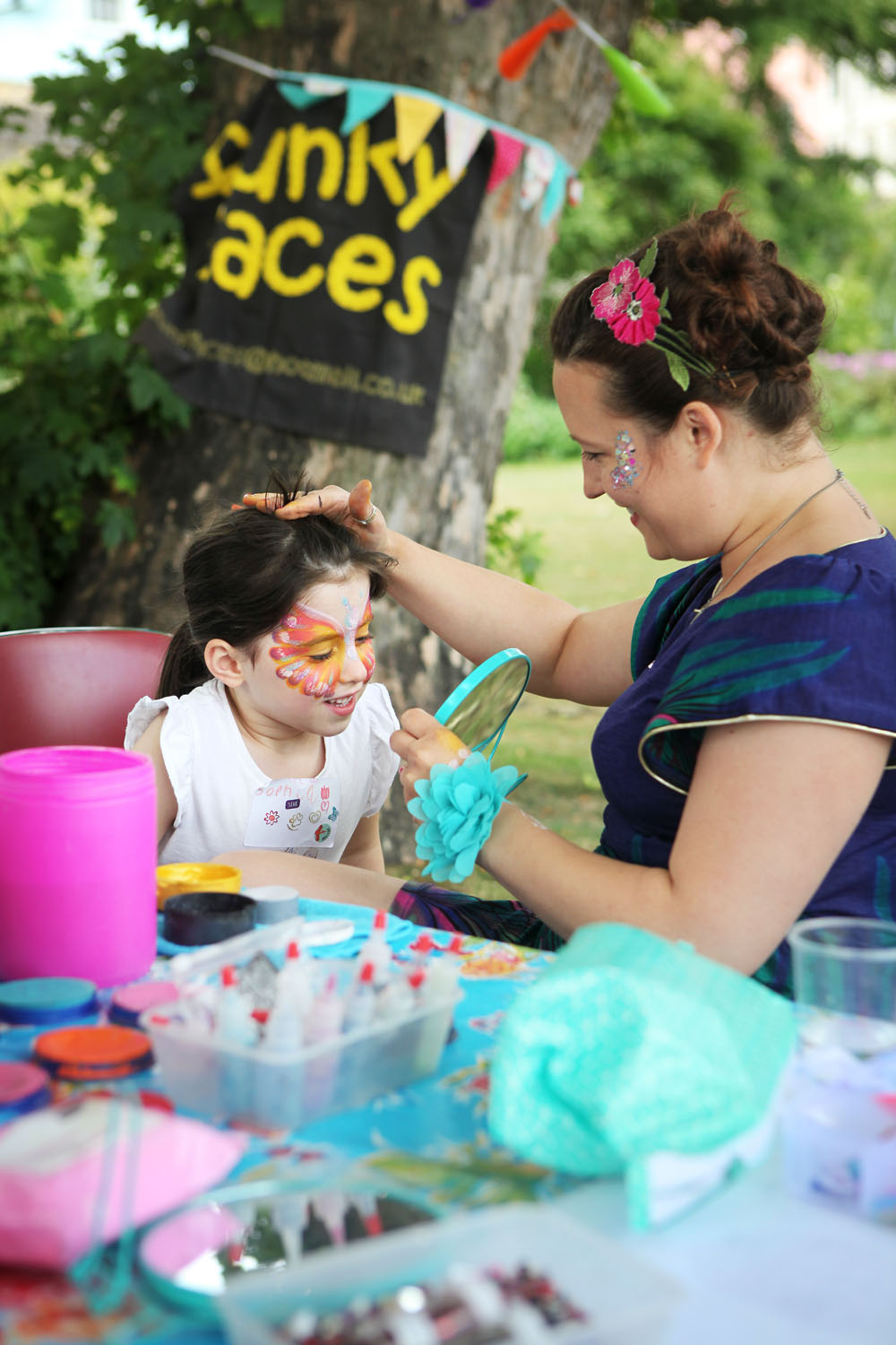  Photography of Merton College and the Merton College/Society 2017 Family Fayre, held at Merton College Oxford on the 25th June 2017. 