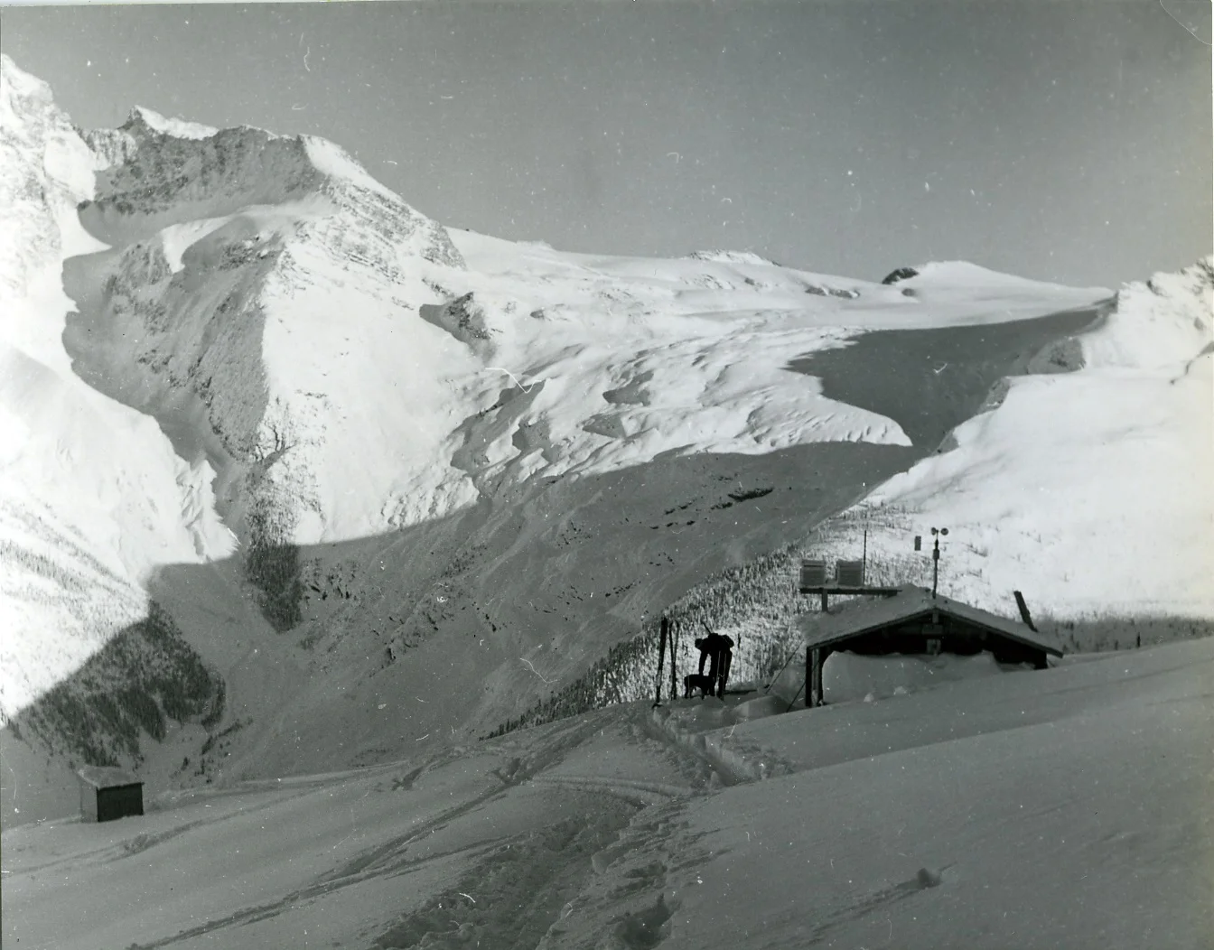 PSA.17 Weather observatory with Illecillewaet Glacier behind c. Dec. 1956