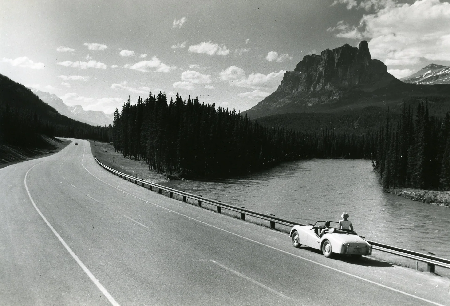 PSA.66 TCH, Banff- Lake Louise.