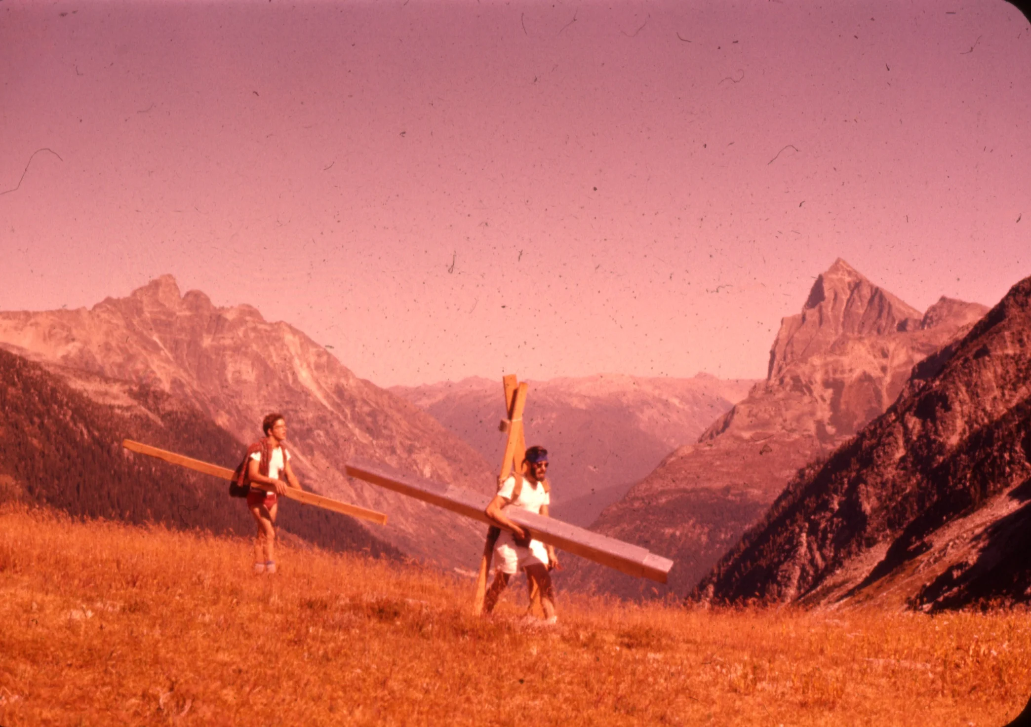 PSS.21 Transport of Lumber for Cabin at Balu Pass. Sept. 1958