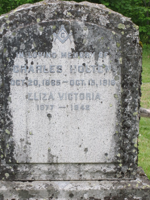 Holten, Charles & Eliza_2.JPG