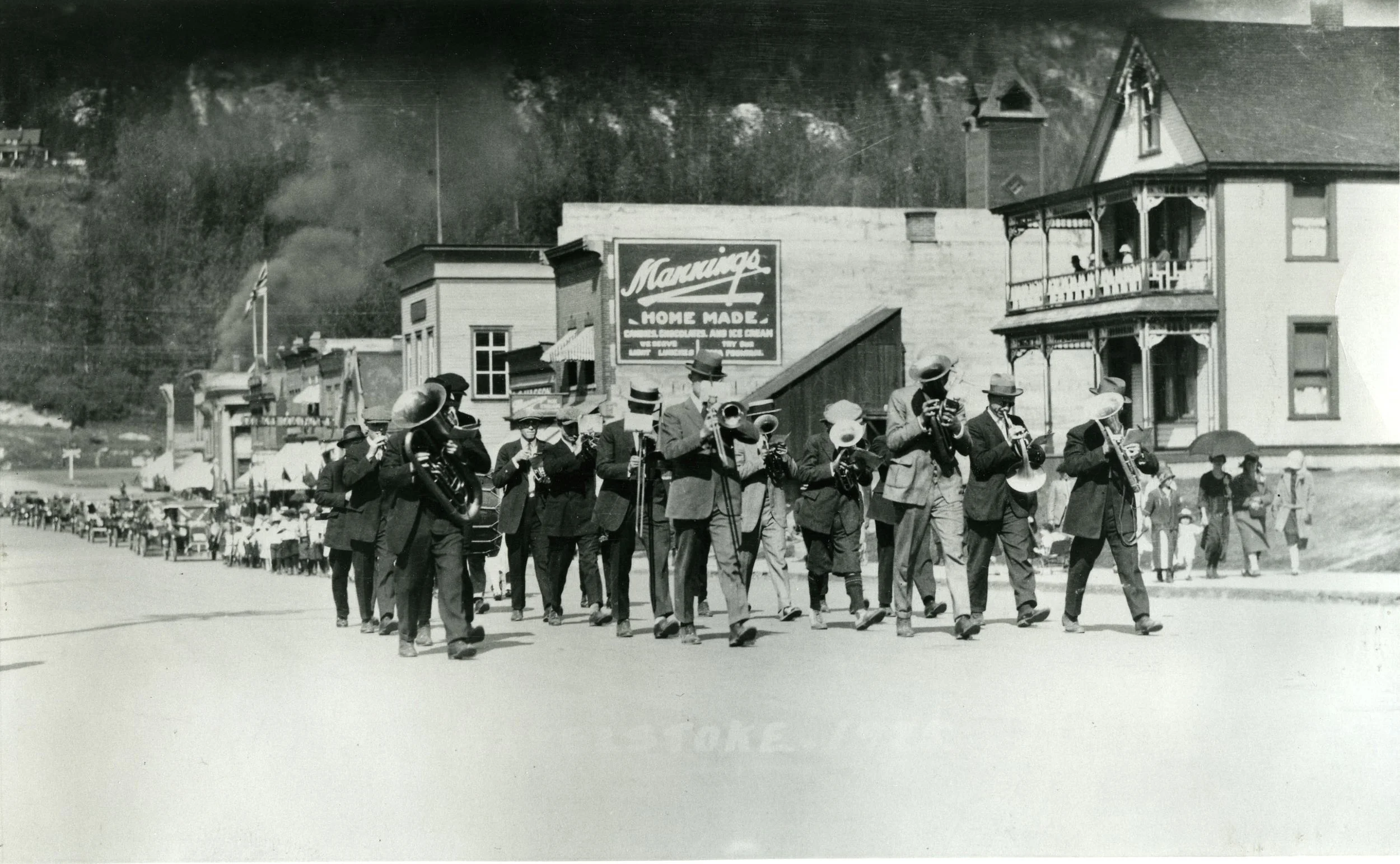 Downtown Walking Tour - July 30th @ 11 am