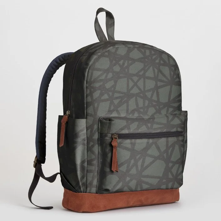 BoldMarks_LargeBackpack_NoNameTag_Profile.jpeg