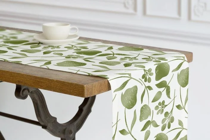 SoftFlorals_TableRunner.jpg