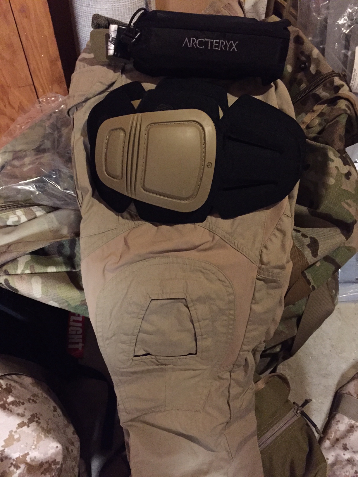 Crye G3 pants and kneepads. Arc;teryx LEAF belt