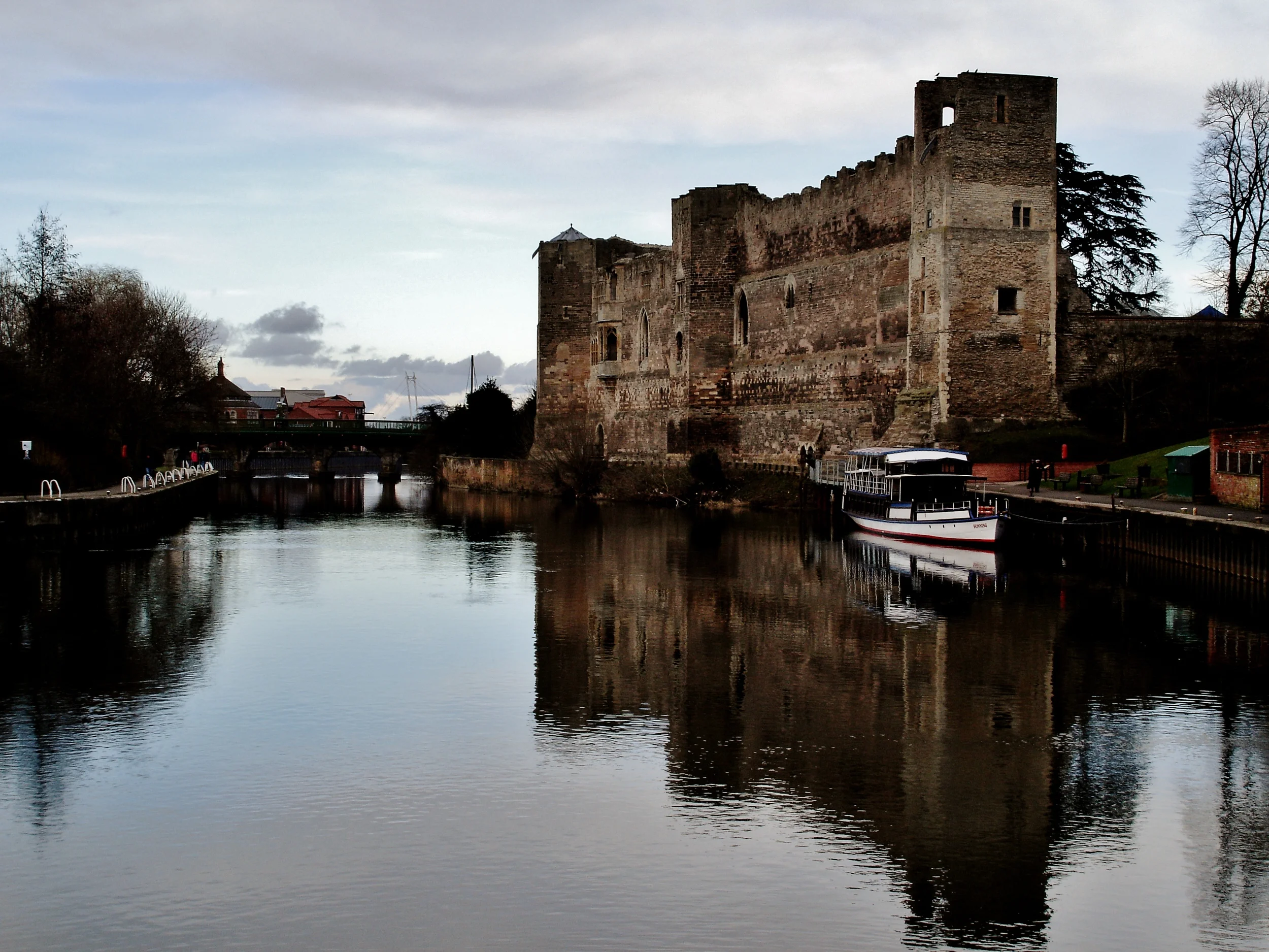 Newark Castle 4