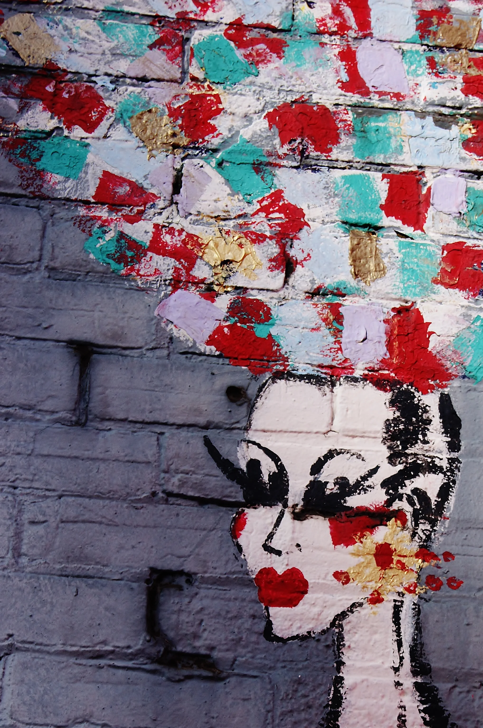 Graffiti Girl Detail