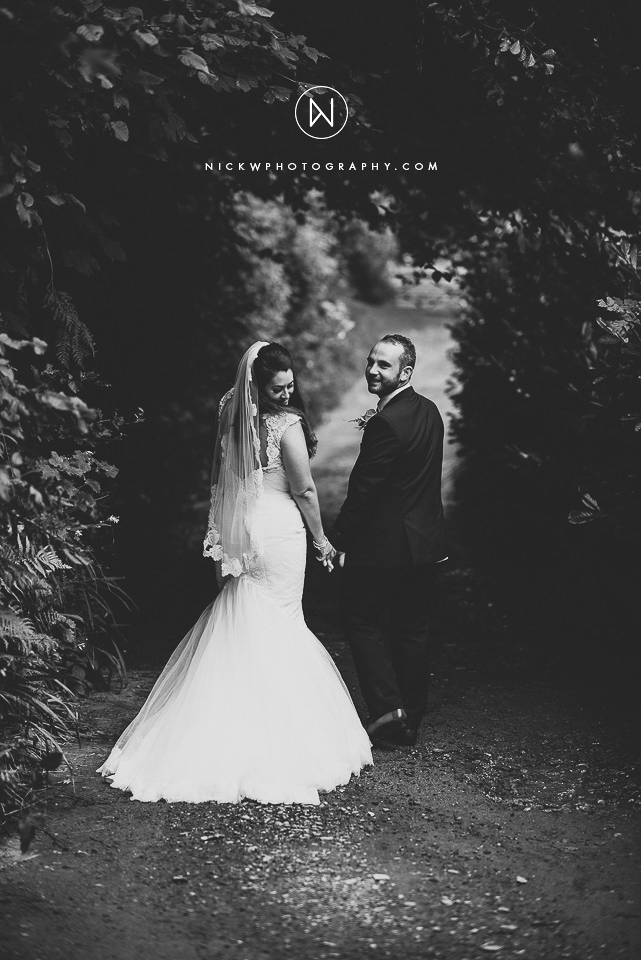 CORNWALL-WEDDING-PHOTOGRAPHER-114.jpg
