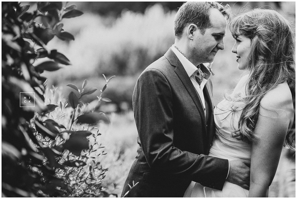 CORNWALL-WEDDING-PHOTOGRAPHER-201.jpg