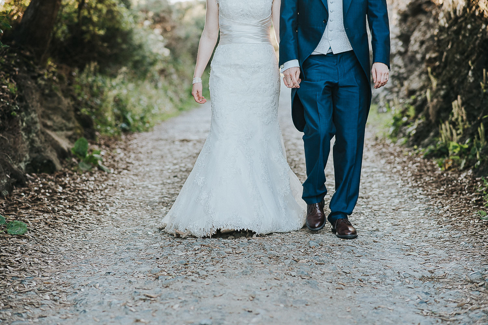 PRUSSIA-COVE-PORTH-EN-ALLS-WEDDING-PHOTOGRAPHER-105.jpg