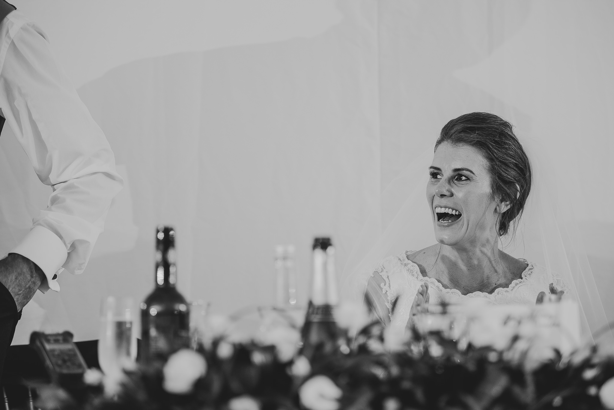 POWDERHAM-CASTLE-WEDDING-PHOTOGRAPHER-185.jpg